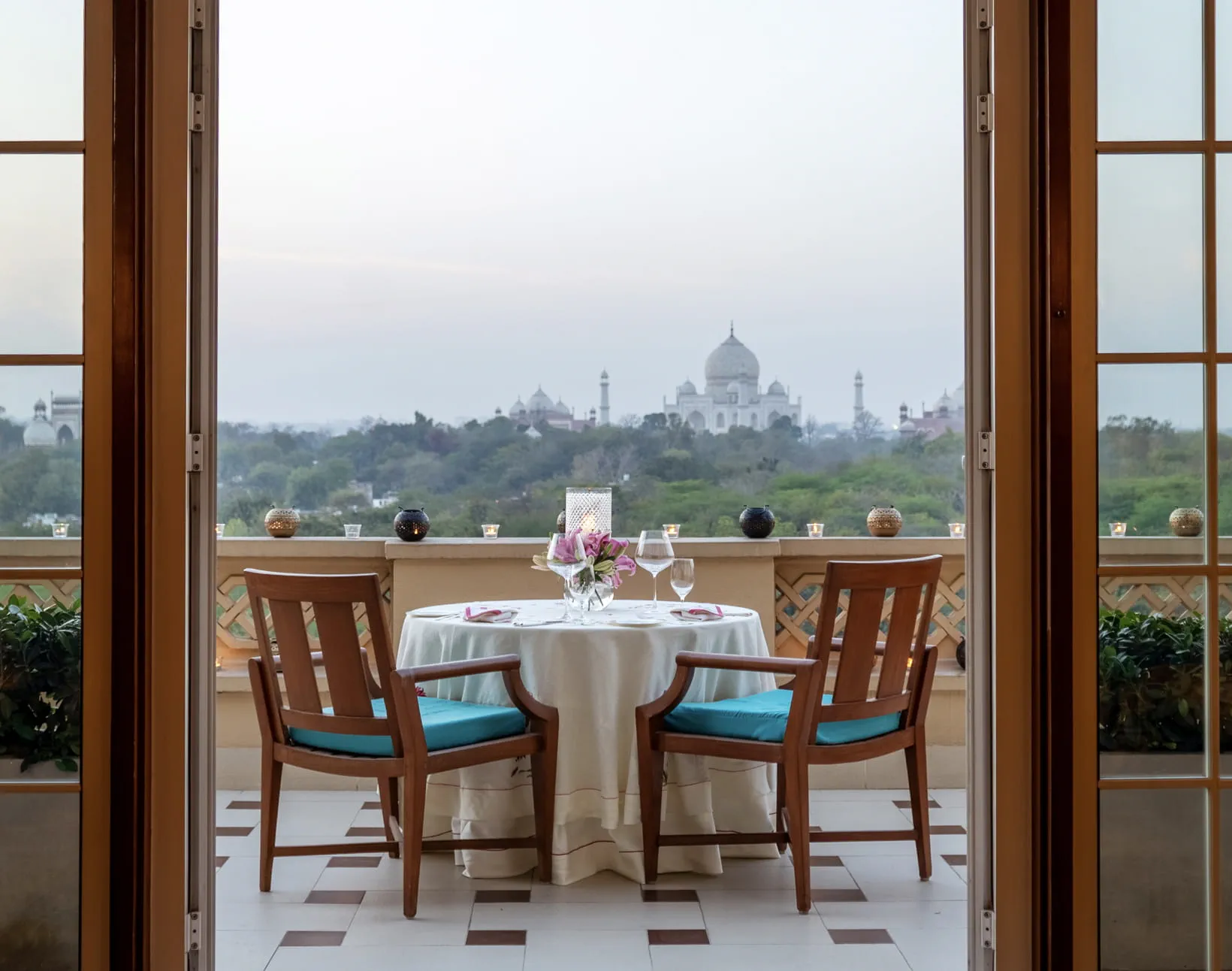 toag_kohinoor_suite_balcony1